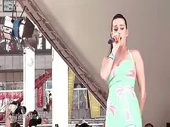 Chụp ảnh cho một sinh phim sec gai nhat ban viên mới